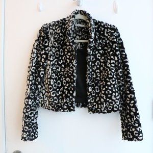 Alice + Olivia Size XS Faux Fur Black and Gray Leopard Animal Print Coat Jacket